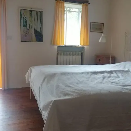 Casetta Rustica Nel Verde Entroterra Ligure בית נופש